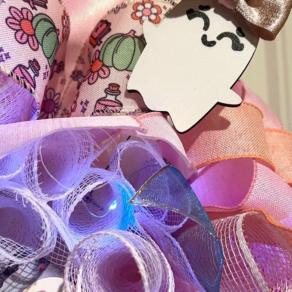 Back in Stock! Handmade 22” Pink Halloween Wreath Ghost Pumpkins LED Lights W17